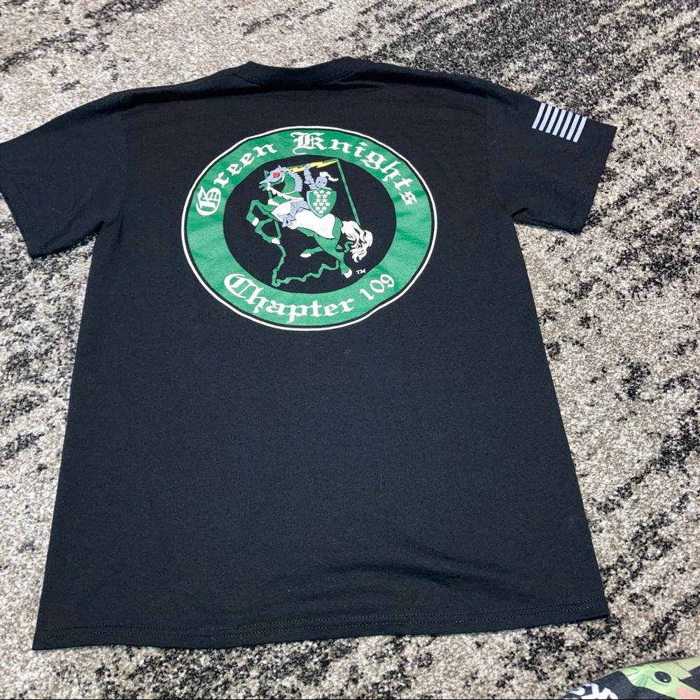 Mens Green Knights Chapter 109 Size M